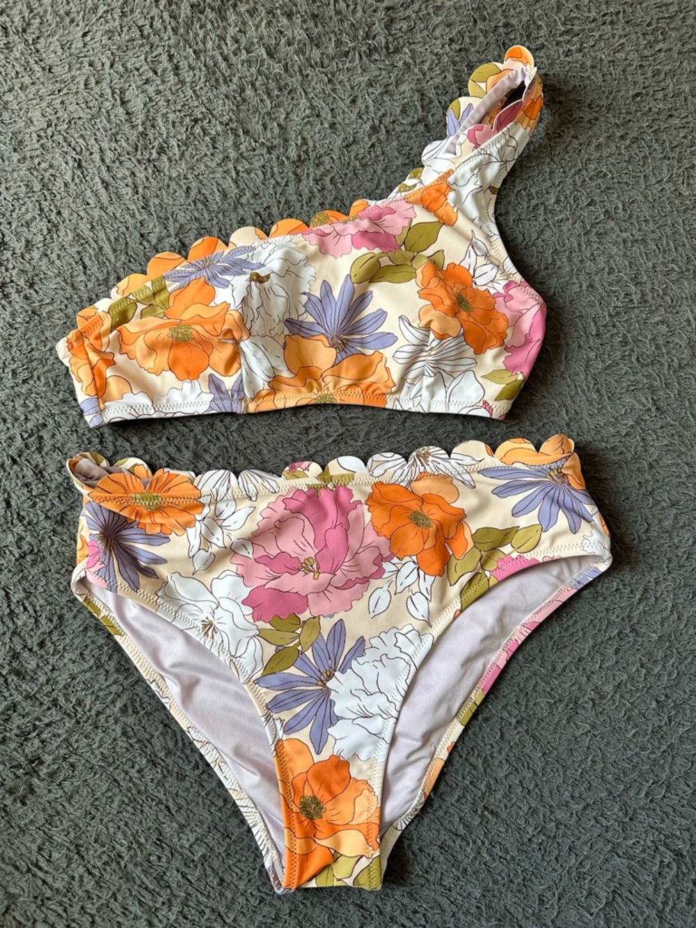 Cupshe Hazy Tenderness Floral One-Shoulder Bikini Set Bottoms M, Top S